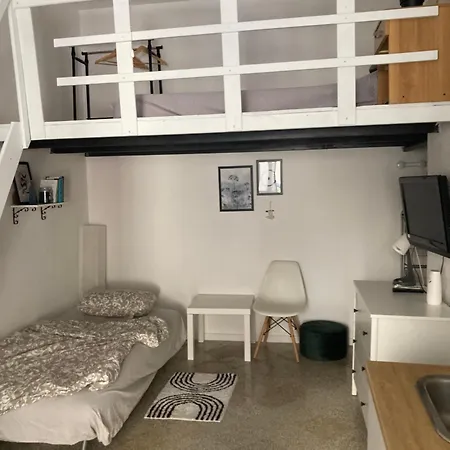 Διαμέρισμα Stay, Mieszkanko Kingi Casteldaccia